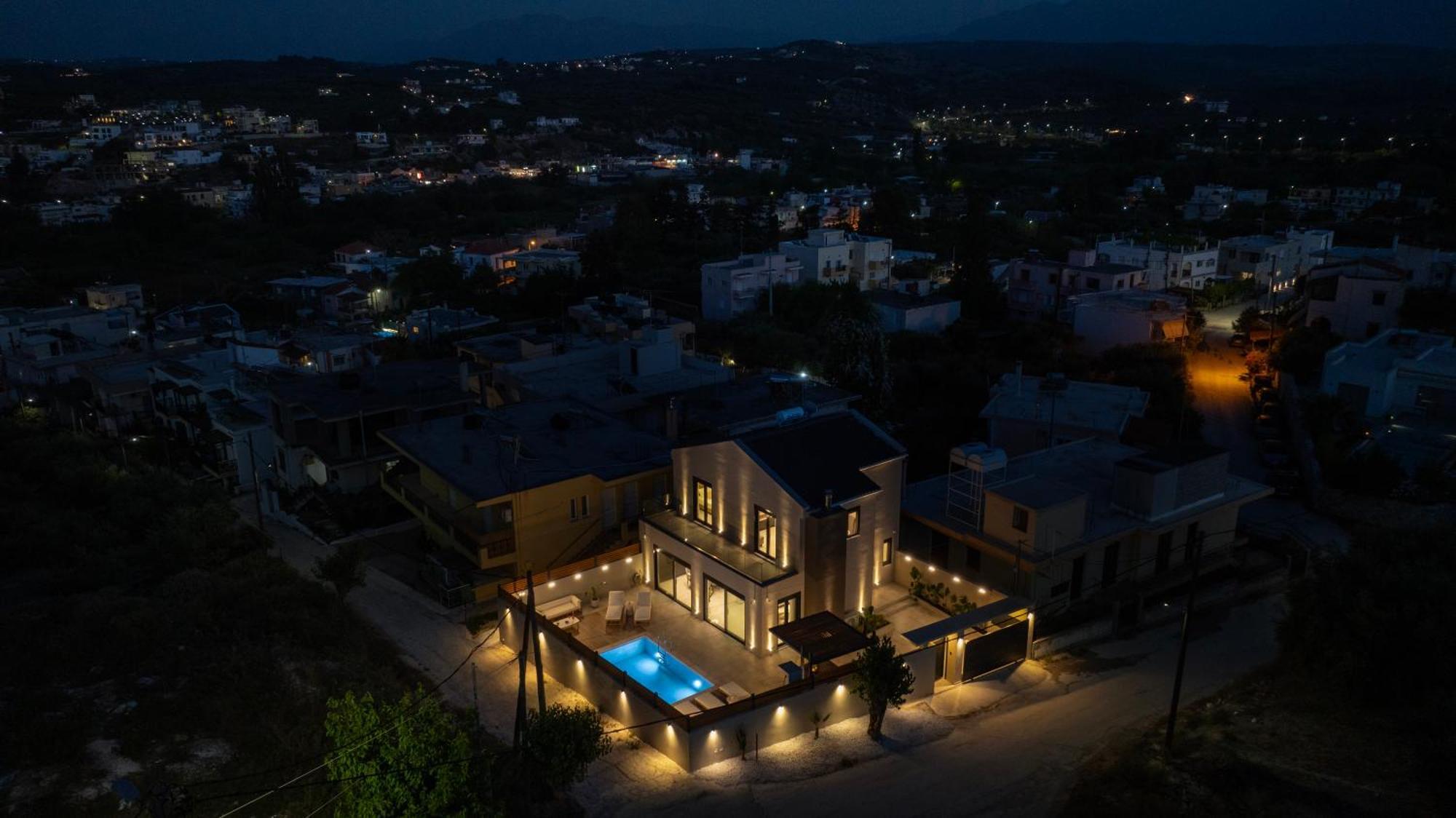 Villa Tersus Luxury *